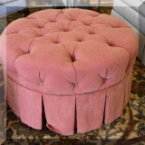 F21. Hickory Chair tufted victorian ottoman 16”h x 31”w 